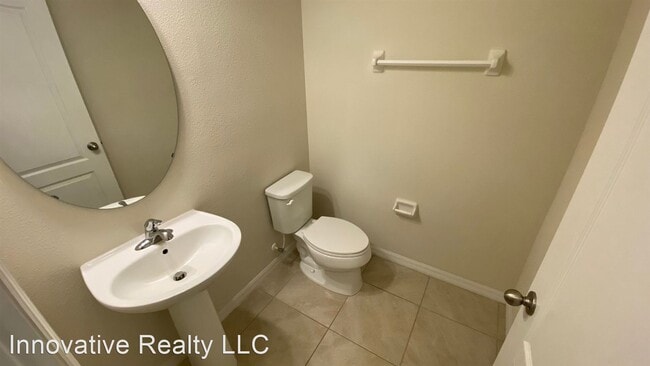 Building Photo - 3 br, 2.5 bath House - 7490 Aloma Pines Ct.