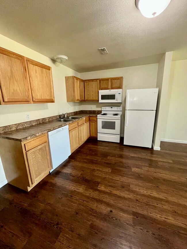 Foto del edificio - All Inclusive Duplex | 3 Bed |  2 Bath