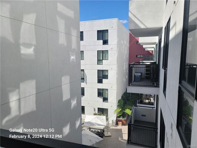 Building Photo - 1234 Wilshire Blvd