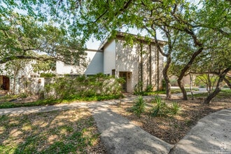 Building Photo - 11642 Open Meadow St