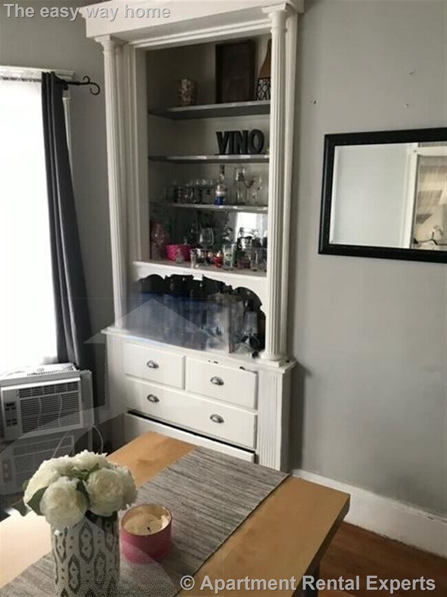 Foto del edificio - 156 Middlesex Ave