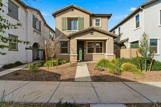 Building Photo - 4226 S 58th Ln