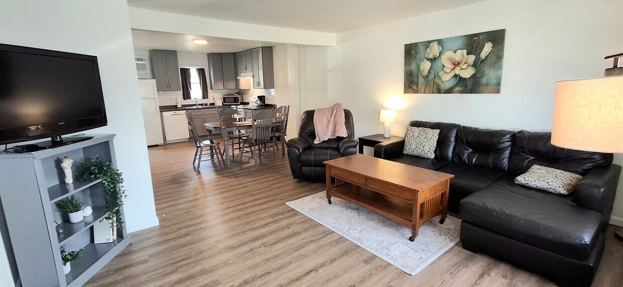 Foto principal - 2 Bedroom 1 Bathroom in Elizabethtown!