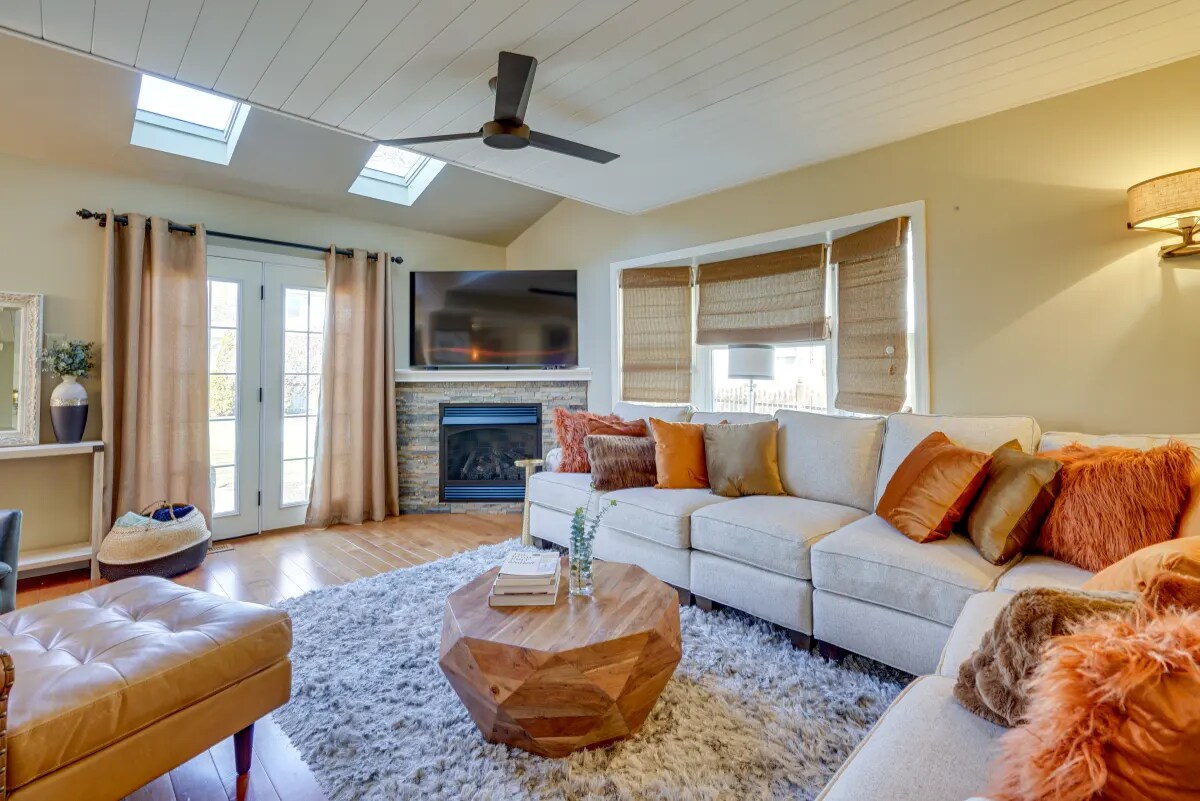 Comfortable Furnished Lumberton Home for Monthly & Long-Term Stays - Comfortable Furnished Lumberton Home for Monthly & Long-Term Stays