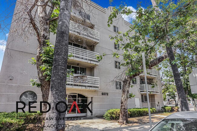 Building Photo - ~2 Weeks FREE~ Excellent Two Bedroom with ...