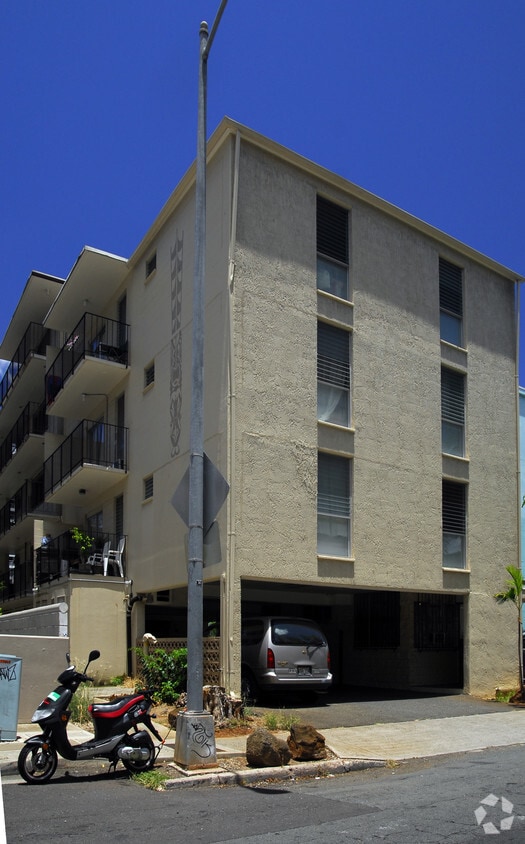 Building Photo - 426 Namahana St