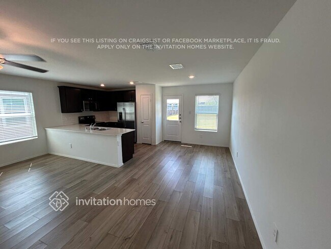 Foto del edificio - 10616 Sewell Cir