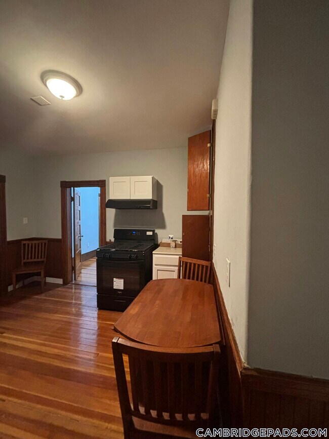 Foto del edificio - 32 Cedar St