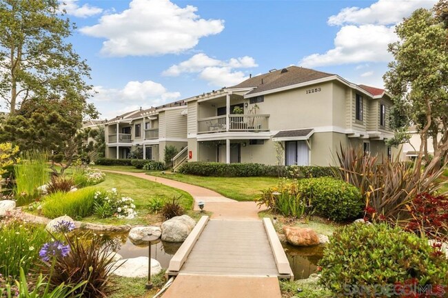 Foto del edificio - 12253 Carmel Vista Rd