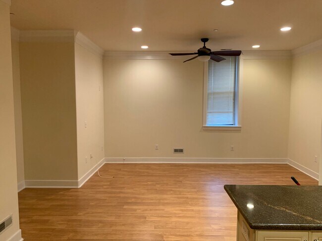 Foto del edificio - Beautiful 2 Bedroom Available in Manayunk