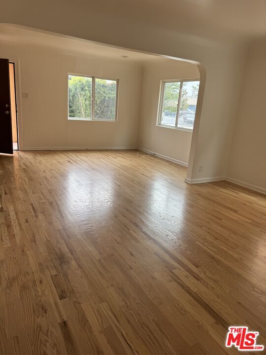 Foto del edificio - 831 Wilcox Ave