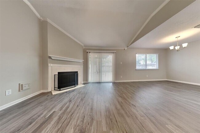 Building Photo - 28722 Stapleford St