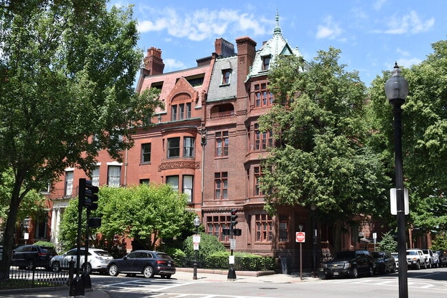 Building Photo - 1630 Commonwealth Ave