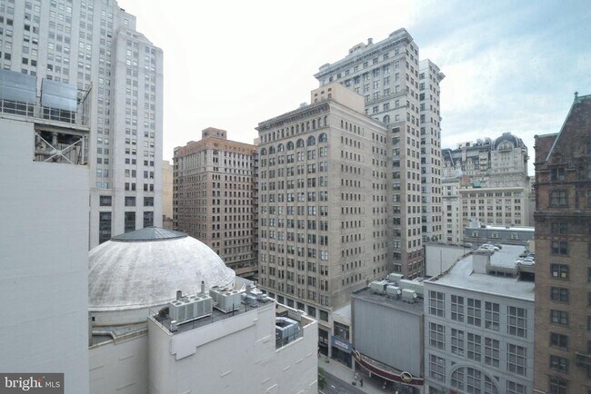 Foto del edificio - 1414 S Penn Square