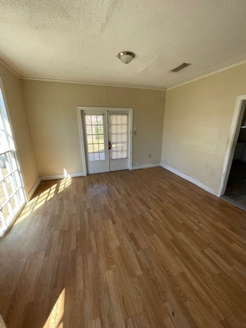 Foto del edificio - 2849 Happy Hollow Dr SE