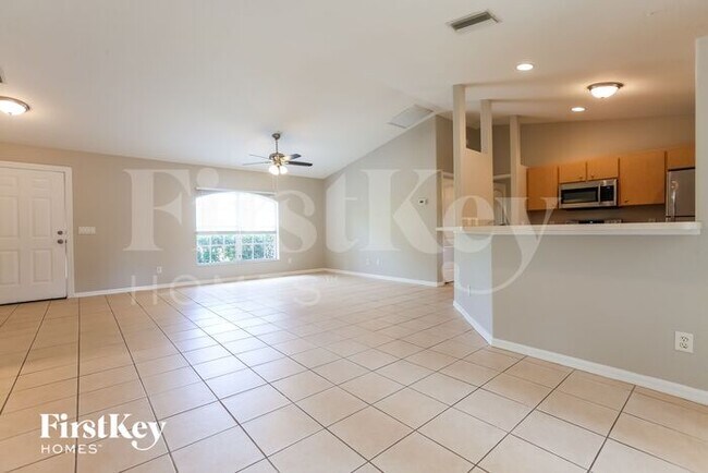 Building Photo - 5404 Gainsboro St