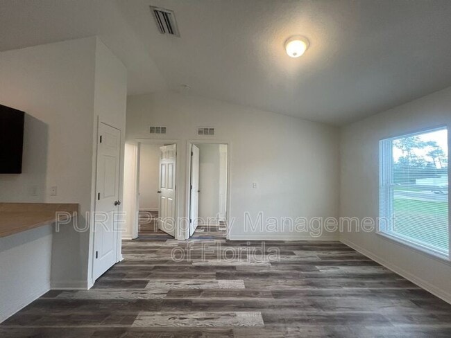 Building Photo - 13995 SW 27 Ct Rd