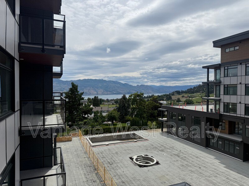Photo principale - 2750-2750 Olalla Rd