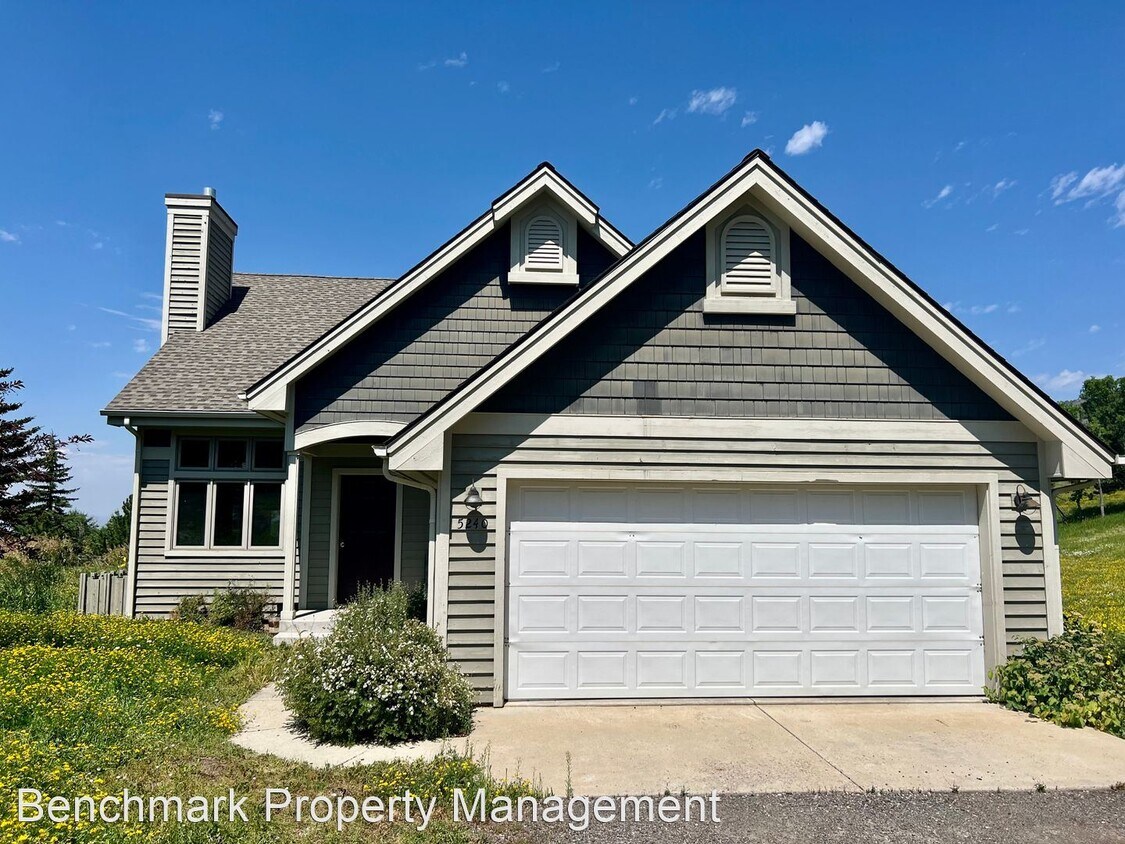 4 br, 3.5 bath House 5240 Eclipse Dr House for Rent in Bozeman, MT