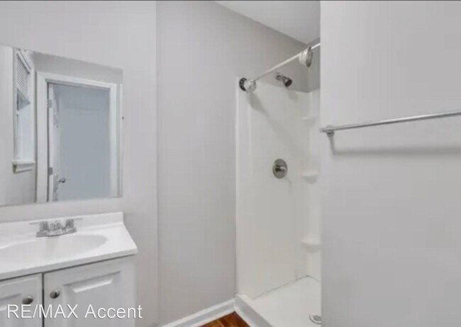 Foto del edificio - 3 br, 2 bath House - 509 Ashmore Rd.