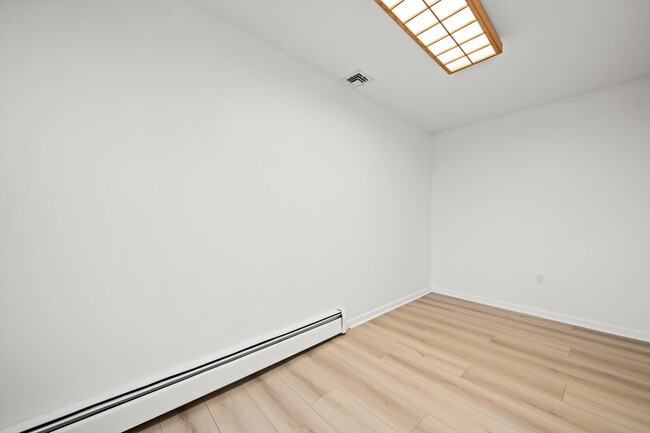 Foto del edificio - 155 W 19th St