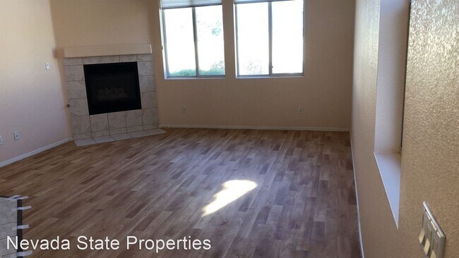 Building Photo - 4 br, 3 bath House - 1120 Kabuki Avenue