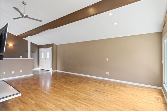 Foto del edificio - 12104 SE 15th St