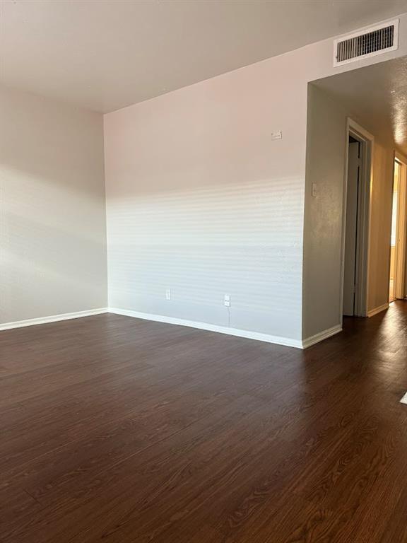 Foto del edificio - 307 E 31st St