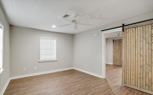 Building Photo - 3538 Third Street