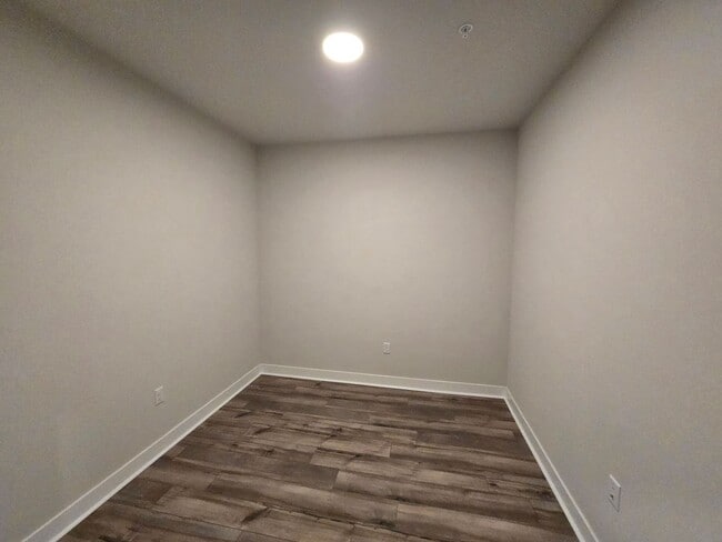 Building Photo - Available One Bedroom with Office and Laundry room