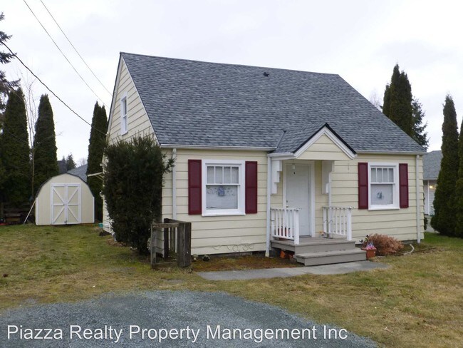 Building Photo - 4 br, 2 bath House - 106 N Central Ave