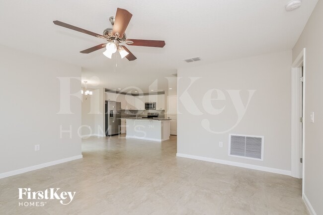 Foto del edificio - 241 Southern Breeze Lp