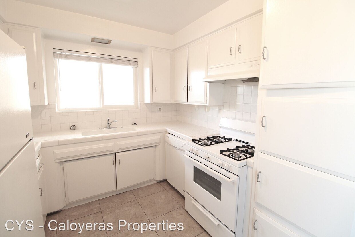 Foto principal - 3121 Bagley Ave