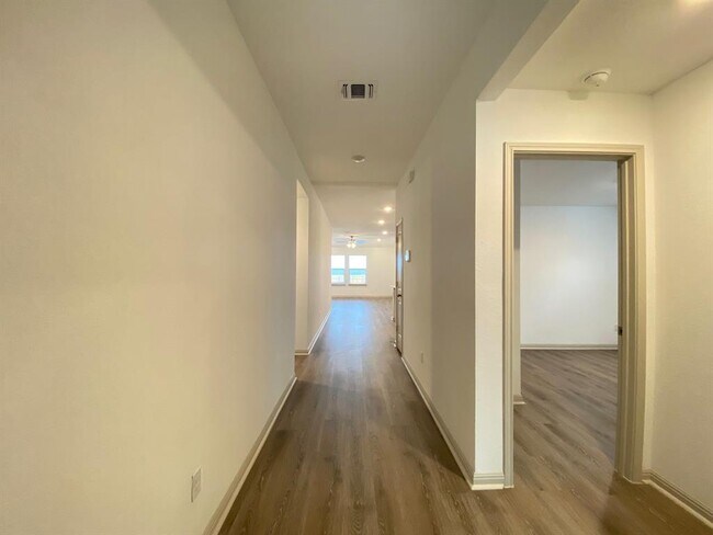 Foto del edificio - 124 Fort Clark Springs Ln