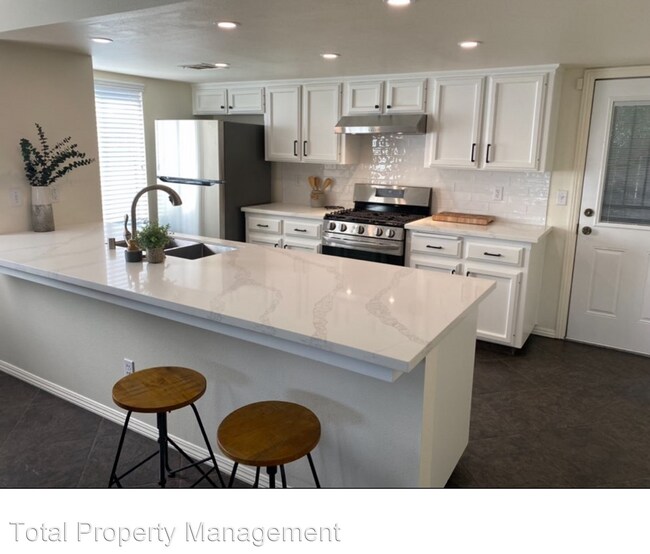 Foto del edificio - 4 br, 2 bath House - 12112 Aceves Ave.