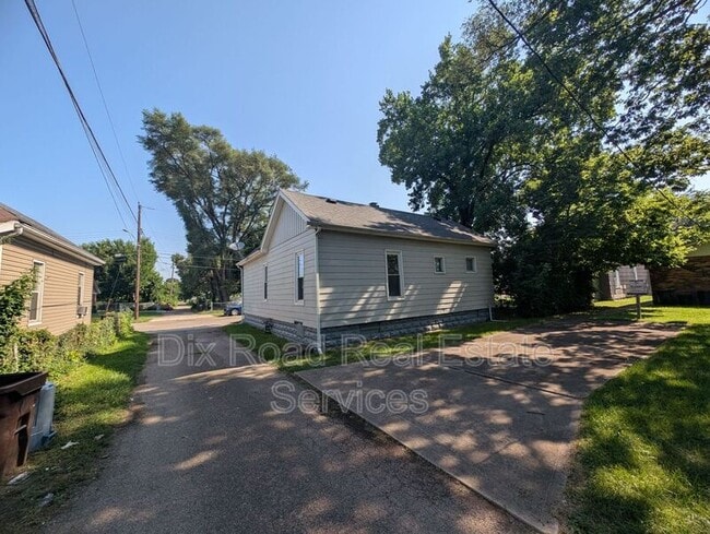 Foto del edificio - 1406 Calumet Ave