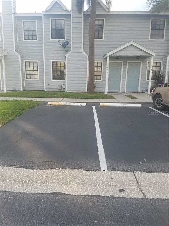 Foto del edificio - 12665 Castle Hill Dr