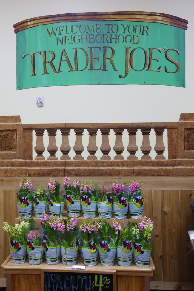 Foto del edificio - 166 E 34th St