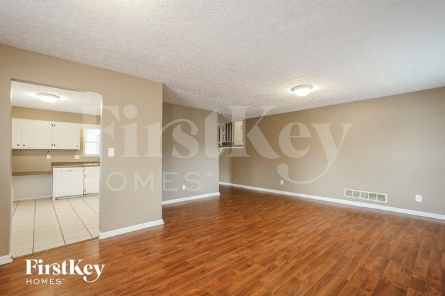 Building Photo - 9570 Gemini Dr