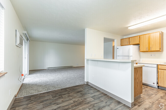 2BR, 1BA - 988SF - Clearwater