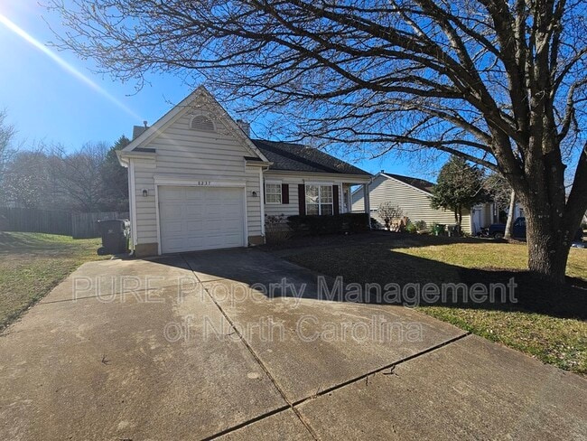 Building Photo - 8237 Hornwood Ct