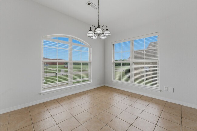 Foto del edificio - 3100 SW Featherston Rd