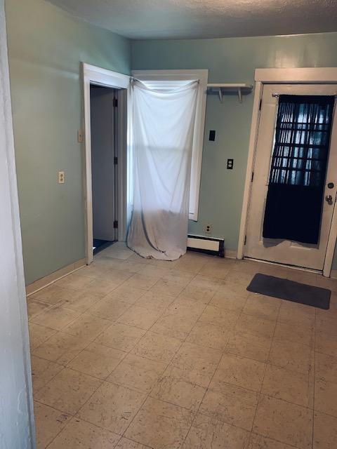Foto del edificio - 7812 Elton Ave