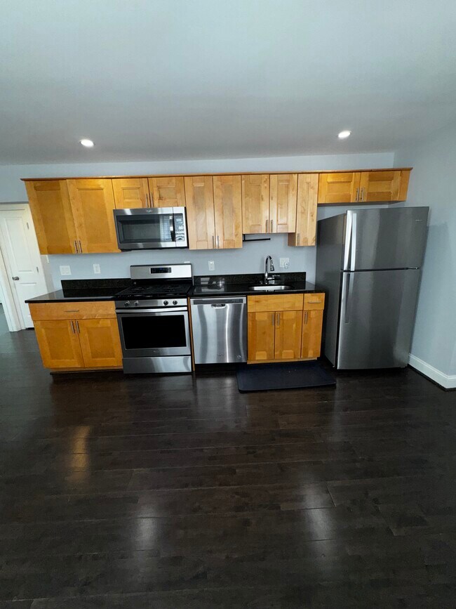 Cocina - 5614 7th St NW