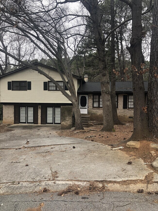 Building Photo - 312 San Carlos Ct