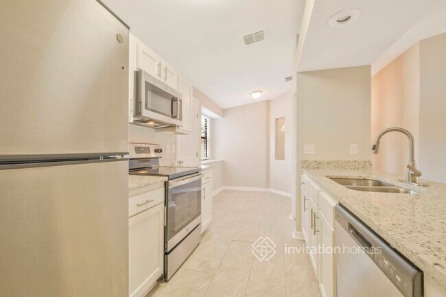 Building Photo - 7251 Eagles Perch Ct