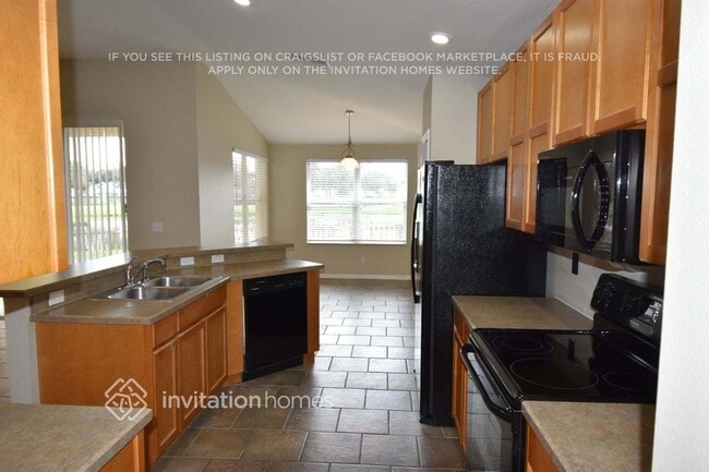 Foto del edificio - 11107 Silver Dancer Dr