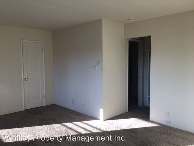 Building Photo - 1141-1153 Noel Dr
