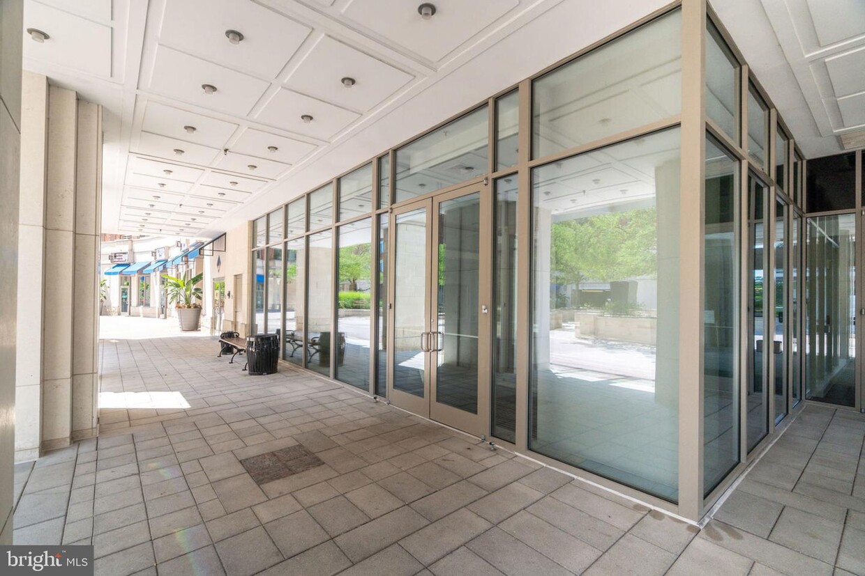 Foto principal - 3600 S Glebe Rd
