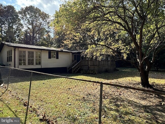 Building Photo - 340 Faucetts Rd